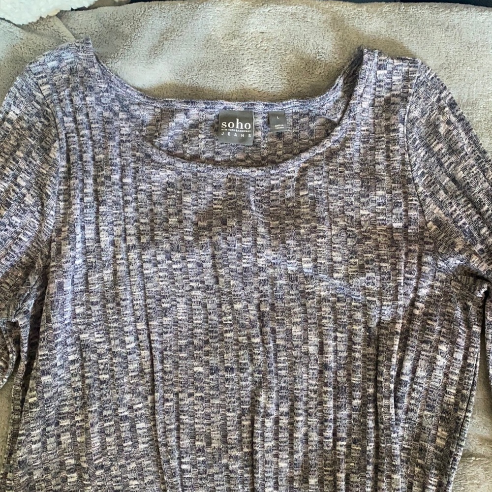 Women’s shirt